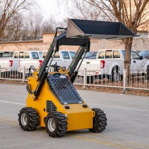 รถตักขนาดเล็กแบบมีล้อเลื่อน ดีเซล ประสิทธิภาพสูง คุณภาพพรีเมียม พร้อมเครื่องยนต์ แบริ่ง ปั๊ม เกียร์ และ PLC จัดส่งรวดเร็ว - Product Image 1