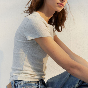 2025 Camiseta de mujer con estampado de logotipo personalizado, camisetas holgadas de manga corta de bambú en blanco, venta al por mayor, ropa lisa de talla grande - Product Image 2