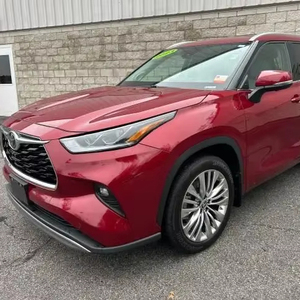 โตโยต้า ไฮแลนเดอร์ แพลตตินัม ปี 2023 - Product Image 1