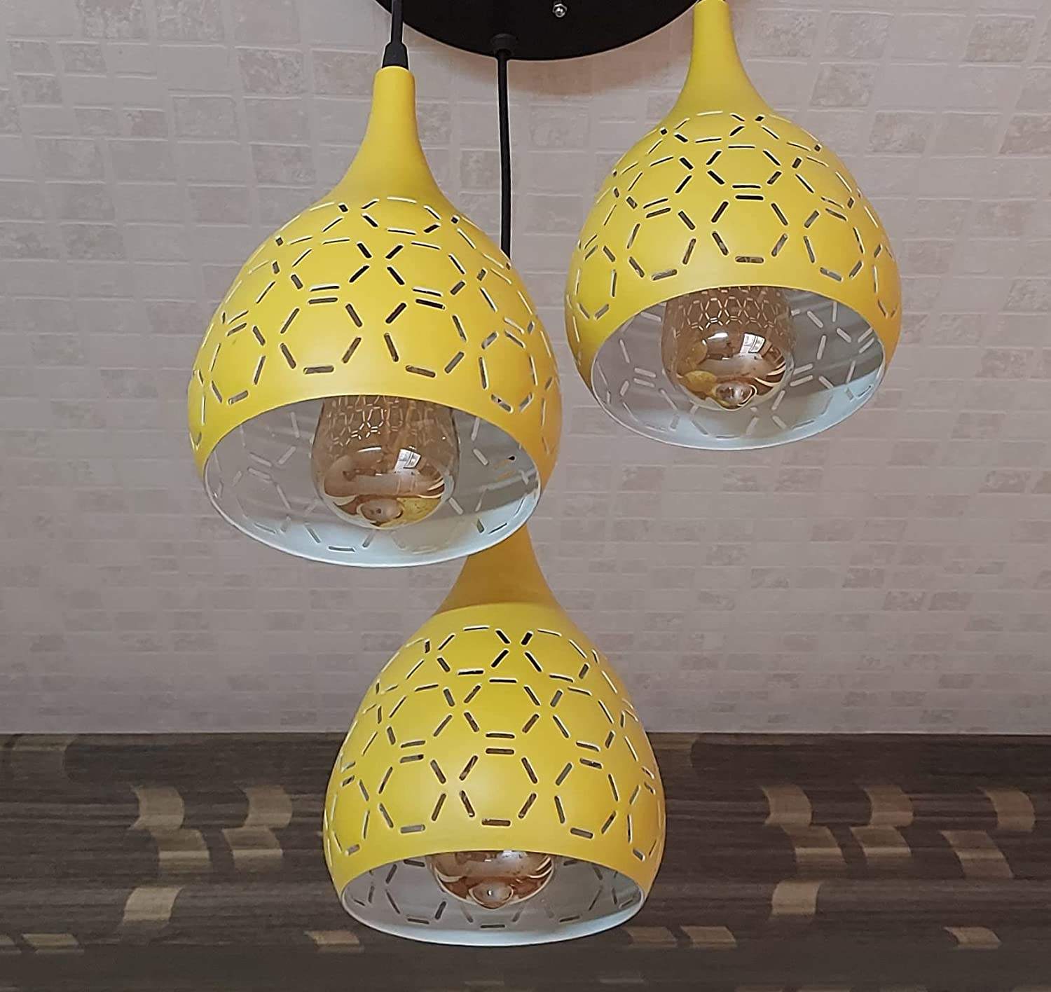 เหลืองอ่อน