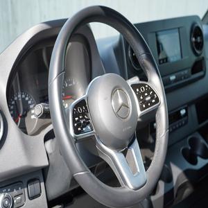 Alerte Offre Exceptionnelle! Mercedes-Benz Sprinter 2500 4x4 Turbodiesel V6 4WD 2019 Super Propre, Intérieur Configurables, Fourgon de Luxe - Product Image 4