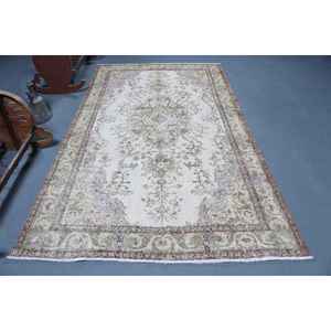 Alfombra Turca, Alfombra Vintage Grande de 5.2x8.9 pies, Alfombra de Lana con Diseño Floral Verde - Product Image 1