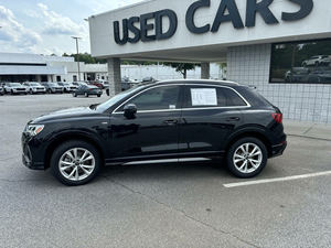 2022 Q3ออดี้ Quat TRO Premium PLUS S line 45 TFSI AWD พร้อมส่ง