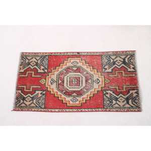 Turkish 1.4x2.7 ft Rug, Small Vintage Rug, Red <b>Yellow</b> Bordered Rug - Product Image 5