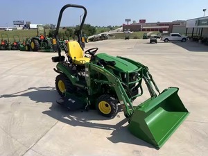 Mini Tractor Compacto John Deere 1025R, Tractor Utilitario Agrícola con Cargador Frontal, 4x4, para Trabajo Agrícola - Product Image 3