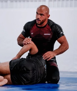 Ropa de artes marciales mixtas con estampado digital a prueba de encogimiento para adultos Pantalones cortos de lucha para hombres Engranajes DE LUCHA personalizados - Product Image 4