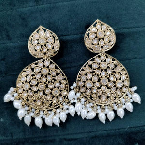 Pendientes de Araña en Forma de Campana Chapados en Oro de Última Moda para Chicas, para Bodas, con Material Principal de Aleación de Circonio - Product Image 1