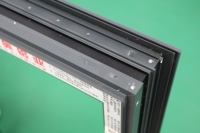 Línea de Producción de Máquina de Engarzado de Esquinas de Cuatro Cabezas CNC Totalmente Servoaccionada para Ventanas y Puertas de Aluminio