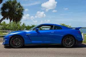 2024 GT-R Convertible SUV AWD R18 Tires Automatic Gearbox Left Steering Leather Seats Panoramic Sunroof Rear <b>Camera</b> Used - Product Image 6