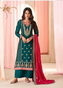 Traje Plazzo de seda Chinon bordado de seda Georgette de diseñador por Fab Zone - Product Image 2