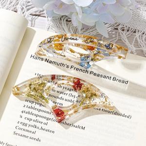 Support de page de livre en résine, poignée pour les doigts, accessoire de lecture durable et confortable, parfait pour les livres, les documents d'étude, les journaux et les romans - Product Image 1