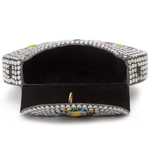 Pochette en laiton moderne faite à la main avec une forme géométrique Conçue sur mesure pour les cadeaux d'entreprise Bridel - Product Image 3