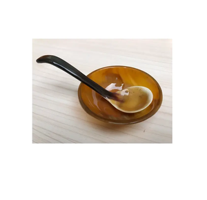 Bol en corne naturelle avec cuillère en corne de buffle Fabricant Inde exportation bol en corne polie naturelle aspect unique - Product Image 3