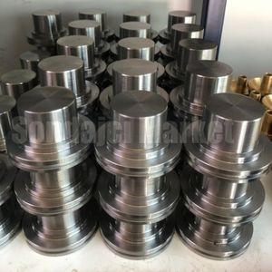 Culata para bomba de agua FMC Triplex, pieza de la serie A5002, hecha en Turquía - Product Image 2