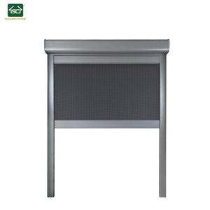Stores roulants d'extérieur à glissière approuvés CE Écrans de terrasse automatiques Toit rétractable Stores motorisés, stores et volets - Product Image 1