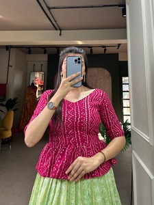 Lehenga choli เสื้อผ้าอินเดียเย็บผ้าใบงานด้าย lucknow - Product Image 4