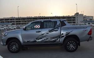 2018-2021 camioneta Hilux diésel usada Revo Rocco blanco 4x4 con luz de motor Turbo Interior FWD R18 neumáticos asientos de tela - Product Image 3