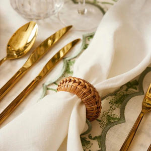 Vente chaude Rotin Naturel Tissé Ronds De Serviette À La Main Décoration De Table Rustique Pour Le Mariage Et Le Dîner - Product Image 1