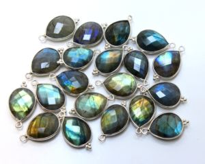 <b>925</b> Sterling <b>Silver</b> Natural Blue Fire Labradorite Faceted Pear Shape Fine Pendant <b>Necklace</b> for <b>Silver</b> Jewelry Making - Product Image 2