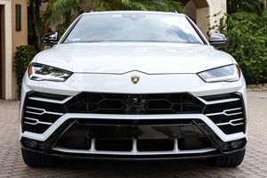 รถยนต์มือสองปี 2020 Urus พร้อมจัดส่งรวดเร็ว - Product Image 3