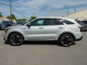 Clean 2025 Ki_a Sorento Hybrid SX Prestige AWD utilisé avec les sièges en cuir Système de navigation avec toit ouvrant à démarrage à distance Sièges de troisième rangée - Product Image 4