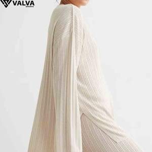 Sudadera de Mujer, Corte Ajustado, Tejido de Punto Grueso, Diseño Estampado con Bordado 3D, Ecológica, Personalizable, para Invierno - Product Image 5