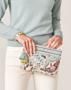 Bohemian Style Embroidery & Pearl <b>Hand</b> Clutch Bags with Fancy Design Customizable Wedding Evening Lining Wholesale - Product Image 2