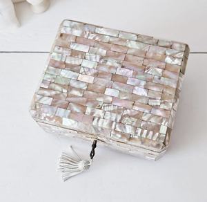 Joyero de tela de terciopelo de lujo elegante Almacenamiento de anillos para bodas y compromisos - Product Image 3