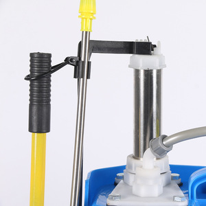 Bahçe çiftlik sulama haşere kontrolü ve tarım püskürtme için el pompası ile manuel sırt çantası püskürtücü - Product Image 4