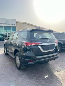 Nuevo/Usado TOYO-TA FORTUNE 2026 2.7L 3.0L Diésel Automático 4x4 SUV Techo Solar Asientos de Cuero Oscuro 6 Plazas 24000km 360 - Product Image 4