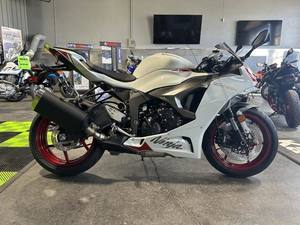 Ninjas ZX6R KRTs Editions 2025 de haute qualité disponibles pour l'expédition mondiale - Product Image 4