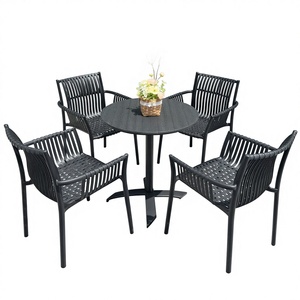 Set Bistrot Trendy in Plastica-Legno <span class=keywords><strong>Pieghevole</strong></span>, Tavolo e Sedie <span class=keywords><strong>da</strong></span> Esterno per Giardino e Cortile, Arredamento per Caffè - Product Image 4