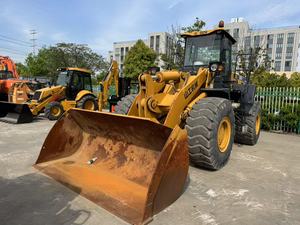 รถตักล้อยาง SEM656D มือสอง 5 ตัน รถตักหน้า SEM 656D ชั่วโมงการทำงานต่ำ สีเดิม สภาพดี 655d 653d - Product Image 5