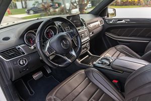 Mercedes-AMG GLS 63 2019 impecable - Product Image 3