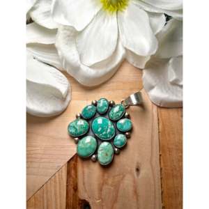 Pendentif artisanal en argent sterling avec variscite Broken Arrow de Kathleen Livingston, serti en clos, incrustation or rose, numéroté - Product Image 4