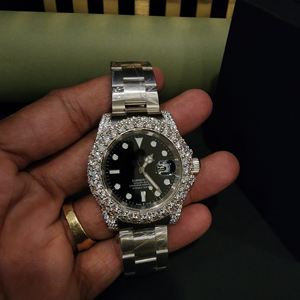 Reloj de Lujo con Movimiento ETA, Acero Inoxidable, Diseño Semi-Iced Out, Unisex, Resistente al Agua 3BAR, Caja de 41mm - Product Image 4