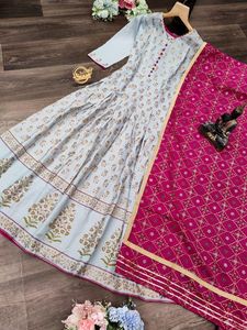 Anarkali – robe longue évasée imprimée or pour femme, tenue de fête, collection de vêtements de fête, nouvelle collection - Product Image 2