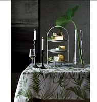 Support d'assiette pour ustensiles de cuisine à 3 niveaux Design simple Support d'assiette plaqué or pour le stockage Affichage de table OEM disponible
