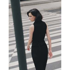 Chaleco Elegante Estilo Old Money para Mujer, Ropa de Oficina, Negro, Sin Mangas, Chaleco - Product Image 4