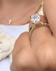 Bague de fiançailles en or 14kt IGI Certificate Bague cadeau luxueuse pour femme anniversaire - Product Image 1