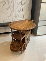 Chariot de bar multifonctionnel en bois traditionnel à 4 roues avec armoire à porte vitrée, OEM ODM, fourniture directe d'usine