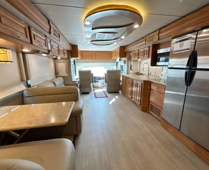 Camping-car/Bailleur de camping-car d'occasion propre 2019-2020 N-e-x-u-s R-v B-e-n-t-l-e-y 38B - Product Image 3