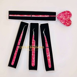 Pinzas para Pestañas GETUP BROSONS IMPEX Nuevas Personalizables de Acero Inoxidable con Recubrimiento Rosa Dólar y Agarre de Diamante con Espejo - Product Image 4