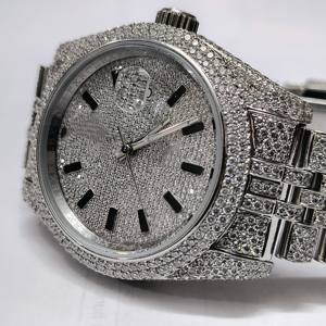 นาฬิกาควอตซ์หรูหราสไตล์ธุรกิจ ประดับเพชรโมอิสซาไนต์ VVS ระดับพรีเมียม ดีไซน์ฮิปฮอป สองสี ตัวอักษรย่อ ตัวเรือนเงินแท้ 925 สั่งทำพิเศษ - Product Image 2