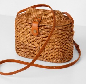 Sac en rotin trapèze - Sac de Bali - Sac en paille - Sac de plage d'été - Sac bohème à bandoulière - Sac à main en rotin pour femmes - Product Image 1
