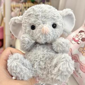 ตุ๊กตาขนนุ่มน่ารักขนาดเล็ก โม๋อี้  เป็ดน้อย หมี หนู แกะ นุ่มมาก ทำจากผ้าฝ้าย PP เหมาะสำหรับเป็นของขวัญ - Product Image 1