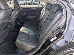 Utilisé 2019 Lex-us ES 350 FWD - Product Image 4