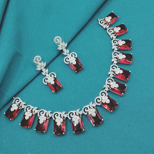 Conjunto de collar de diamantes americanos Premium, joyería de moda de diseñador para mujer, ropa y celebración de boda - Product Image 1