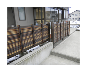 Poteau en bambou à option peinte du Vietnam-Poteau en bambou à texture durable et polie pour la construction et la décoration à thème - Product Image 5