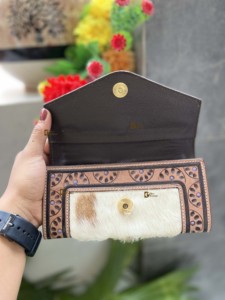 Mới Đến Của Phụ Nữ Phong Cách Phương Tây Da Ly Hợp Da Bò Lông Đa-Sử Dụng Ví Tay Công Cụ Khắc Phong Cách Thời Trang Túi Xách - Product Image 5